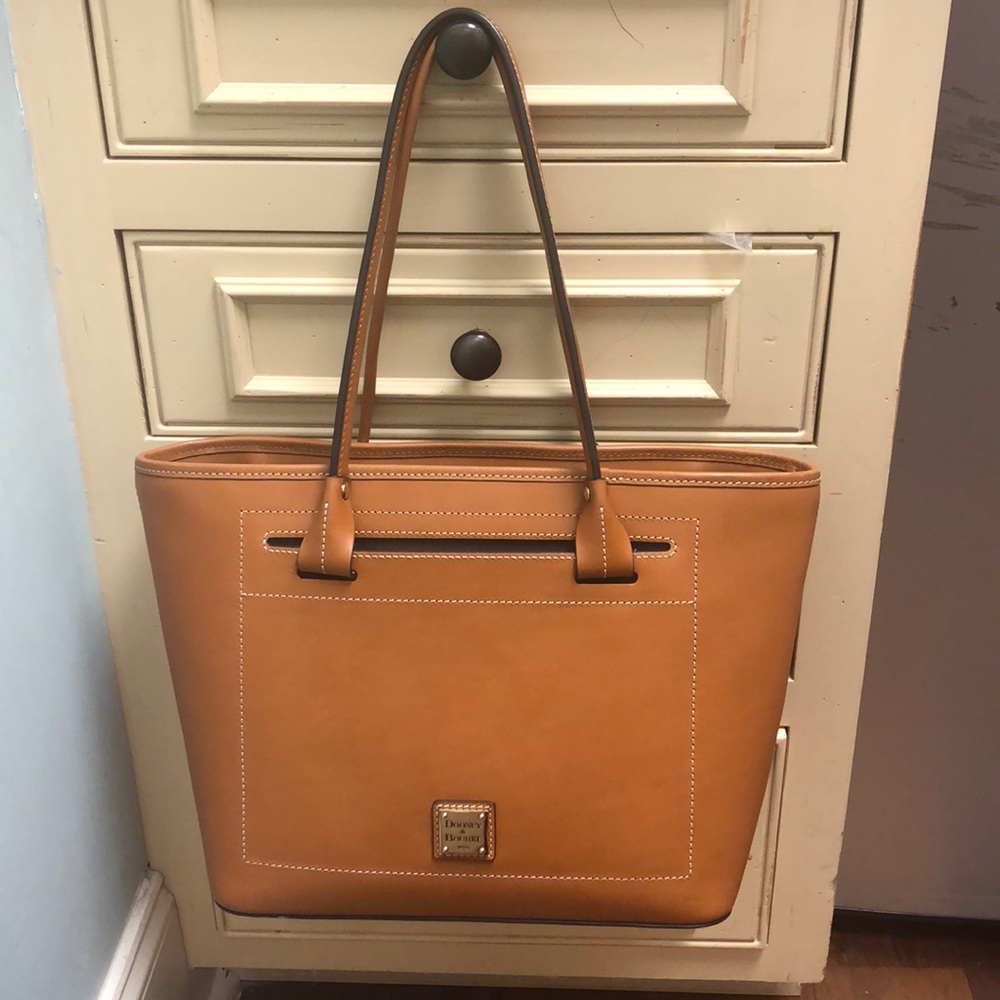 Make an offerDooney and Bourke Beacon tote
